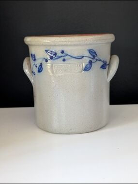 Salmon Falls Vintage Blueberry Pattern Stoneware Crock